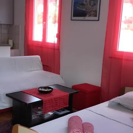 Max Apartman