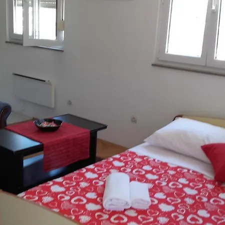 Max Apartman